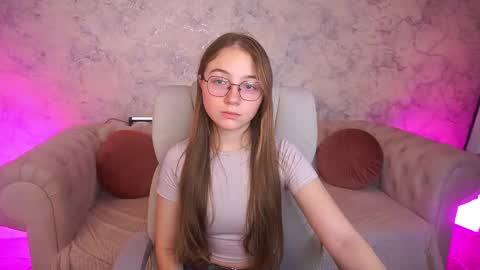 arrinawair online show from 12/04/25, 08:56