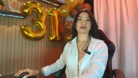    online show from 10/23/25, 08:51