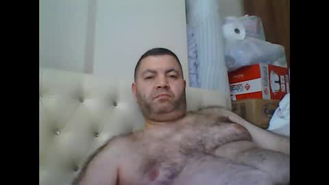 Snapshot of arsenica chatting on 12/22/24, 10:38 arsenica online show from 12/22/24, 10:38