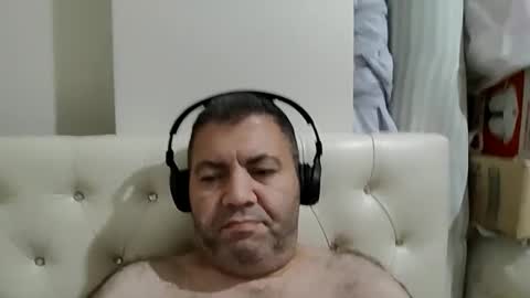 Snapshot of arsenica chatting on 09/13/25, 11:15 arsenica online show from 09/13/25, 11:15