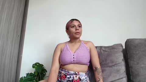 Snapshot of art_fer chatting on 12/05/24, 03:28 Fernanda online show from 12/05/24, 03:28