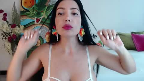 Snapshot of art_soul chatting on 05/01/26, 10:58 art_soul online show from 05/01/26, 10:58