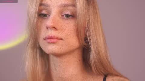 Snapshot of artease chatting on 03/08/25, 08:00 Arti Next Streams - online show from 03/08/25, 08:00