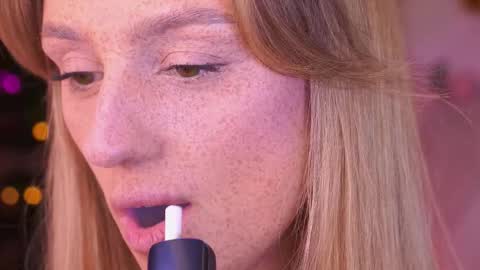 Snapshot of artease chatting on 12/20/25, 01:07 Arti Next Streams - online show from 12/20/25, 01:07