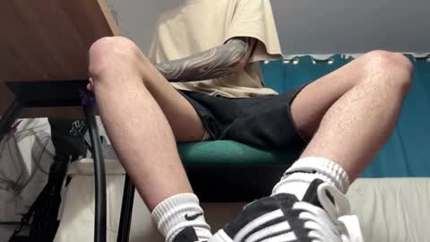   online show from 12/29/24, 10:23