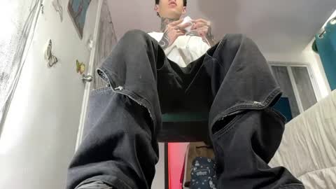   online show from 01/07/25, 08:10