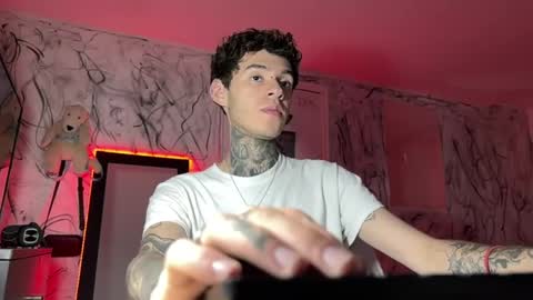   online show from 02/03/25, 10:00