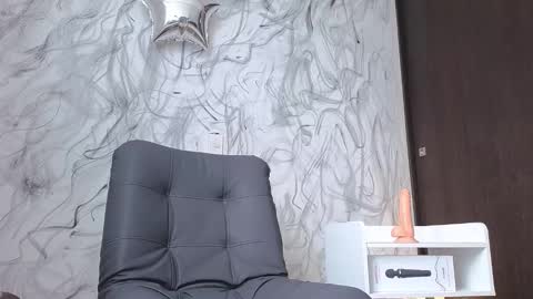   online show from 10/16/25, 12:17