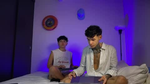   online show from 04/28/26, 01:26