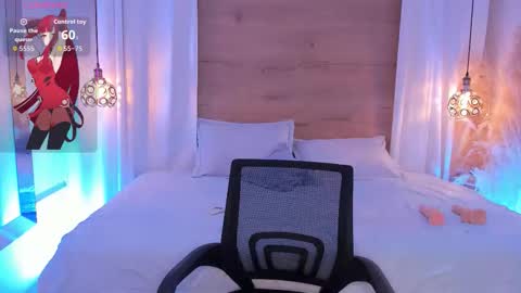 arteemisaa online show from 12/04/25, 02:32