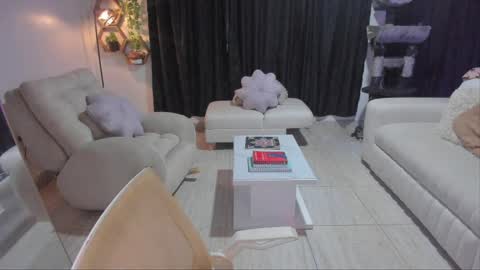 FENIX online show from 04/08/26, 04:01