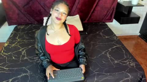 Snapshot of artemis_57 chatting on 05/01/26, 05:23 Artemis online show from 05/01/26, 05:23