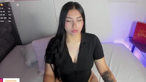 ESTEFANY online show from 05/06/26, 01:47
