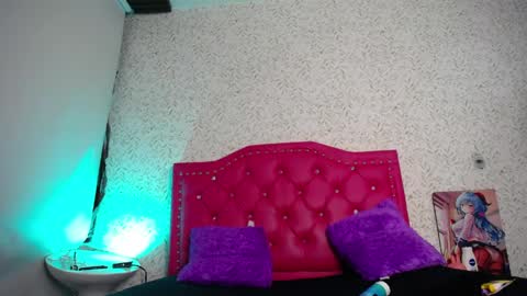 Snapshot of artemisa_bow chatting on 04/07/26, 11:43 Artemisa online show from 04/07/26, 11:43