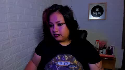 artenisa_tay69 online show from 11/12/25, 03:29