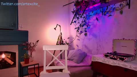 Lina online show from 02/27/25, 07:23