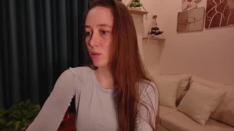 Lina online show from 03/17/26, 02:20