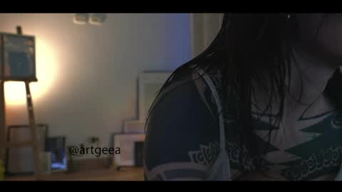 Snapshot of artgea chatting on 06/07/26, 11:19 Linda independent model artgeea online show from 06/07/26, 11:19