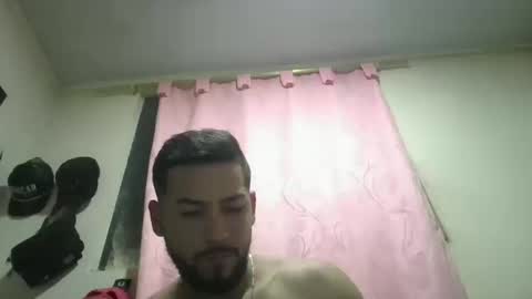 Snapshot of arthur1718 chatting on 10/18/25, 03:09 arthur1718 online show from 10/18/25, 03:09