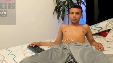 Arthur online show from 04/11/26, 11:36