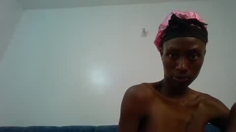 artmilk online show from 02/18/26, 01:40