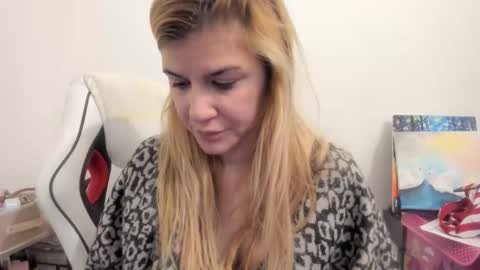 MIA online show from 11/25/25, 10:59