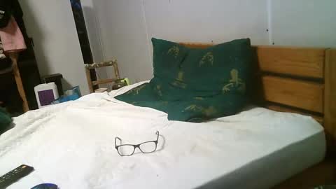 Snapshot of artuditu55 chatting on 09/18/25, 06:32 artuditu36 online show from 09/18/25, 06:32