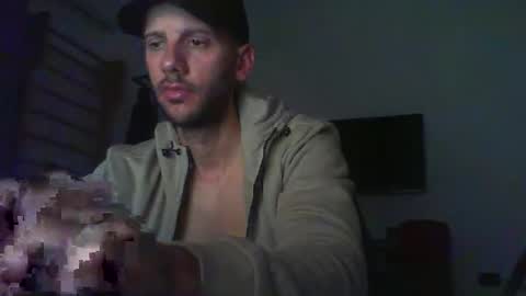 Snapshot of artur833 chatting on 10/17/25, 09:17 artur833 online show from 10/17/25, 09:17