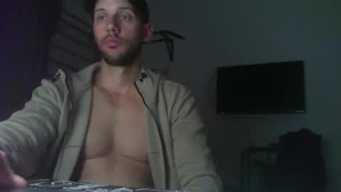 Snapshot of artur833 chatting on 10/18/25, 09:15 artur833 online show from 10/18/25, 09:15