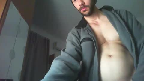 Snapshot of artur833 chatting on 11/24/25, 08:41 artur833 online show from 11/24/25, 08:41