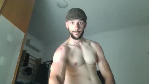 artur833 online show from 04/17/26, 08:45