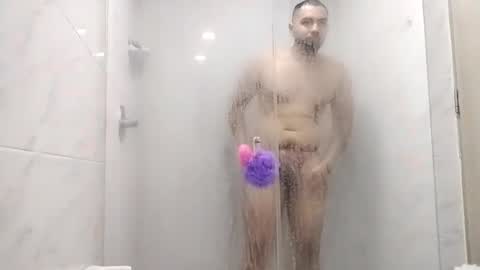 Snapshot of arturguy01 chatting on 01/14/25, 01:28 arturguy01 online show from 01/14/25, 01:28