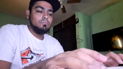 Snapshot of arturo_alvarado93 chatting on 01/07/25, 05:09 the chosen one online show from 01/07/25, 05:09