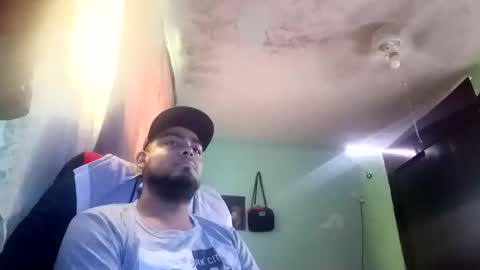 Snapshot of arturo_alvarado93 chatting on 01/29/25, 06:39 the chosen one online show from 01/29/25, 06:39