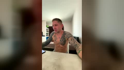 Lucash413 online show from 05/19/26, 05:58
