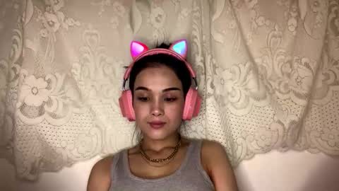 Snapshot of arvillahamner chatting on 01/09/26, 07:26 Amina online show from 01/09/26, 07:26