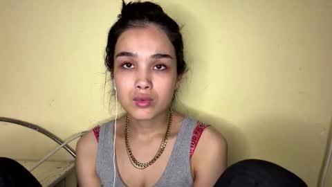 Snapshot of arvillahamner chatting on 02/16/26, 06:04 Amina online show from 02/16/26, 06:04