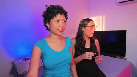 Ariana and Kelsieh online show from 03/12/25, 10:28