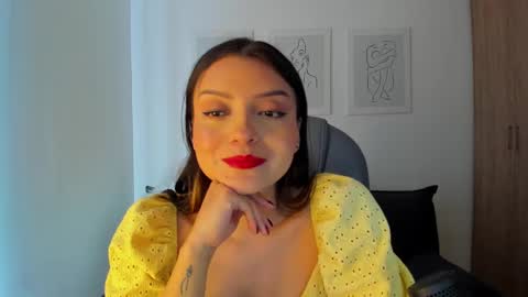 Snapshot of ary_cam230 chatting on 12/21/24, 02:58 Zahaara online show from 12/21/24, 02:58