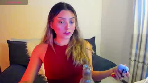 Snapshot of ary_cam230 chatting on 09/09/25, 08:19 Zahaara online show from 09/09/25, 08:19
