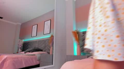 ARY THOMPSON online show from 12/09/24, 08:33