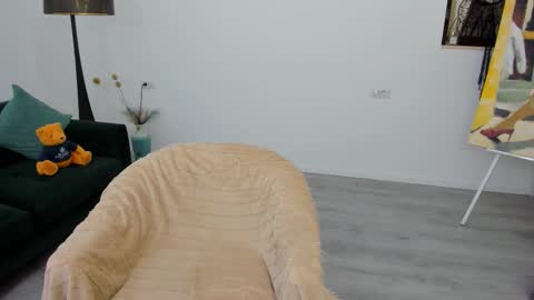 Snapshot of arya_anna chatting on 11/26/25, 04:46 Arya online show from 11/26/25, 04:46