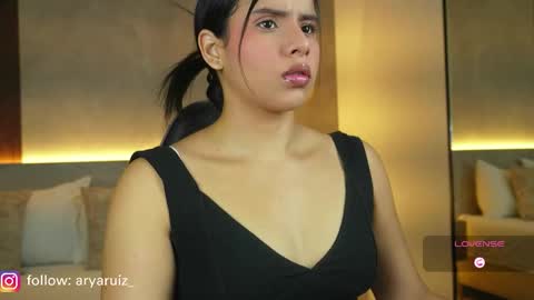 Snapshot of arya_ruiz chatting on 02/24/26, 12:36 Arya online show from 02/24/26, 12:36