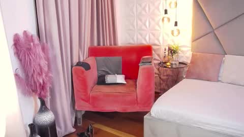 Aryana online show from 11/12/25, 06:36