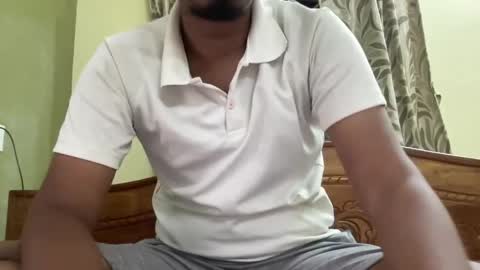 aryan_980763874 online show from 05/16/26, 12:18