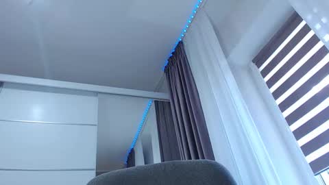 Snapshot of aryanaian1 chatting on 09/20/25, 10:49 AryanAian1 online show from 09/20/25, 10:49