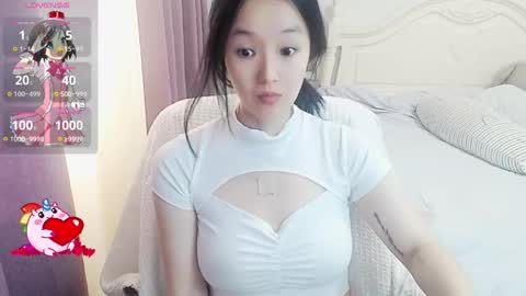 Lily online show from 11/25/25, 03:17