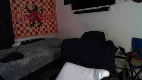 devilPup75 online show from 10/29/25, 07:43