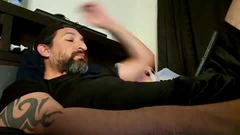 devilPup75 online show from 11/22/25, 08:46