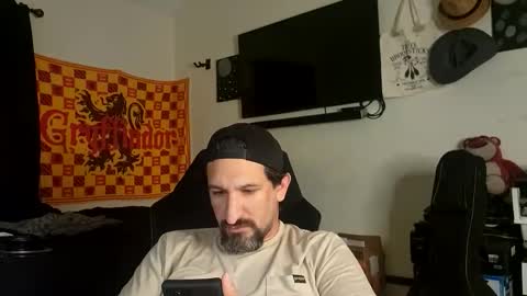 devilPup75 online show from 12/17/25, 05:13